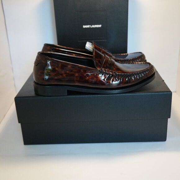 Yves SAINT LAURENT - Picture 1 of 9